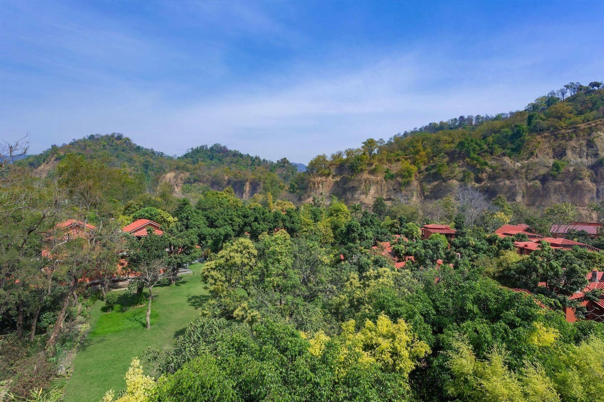 Taj Corbett Resort And Spa Uttarakhand Rāmnagar Eksteriør bilde