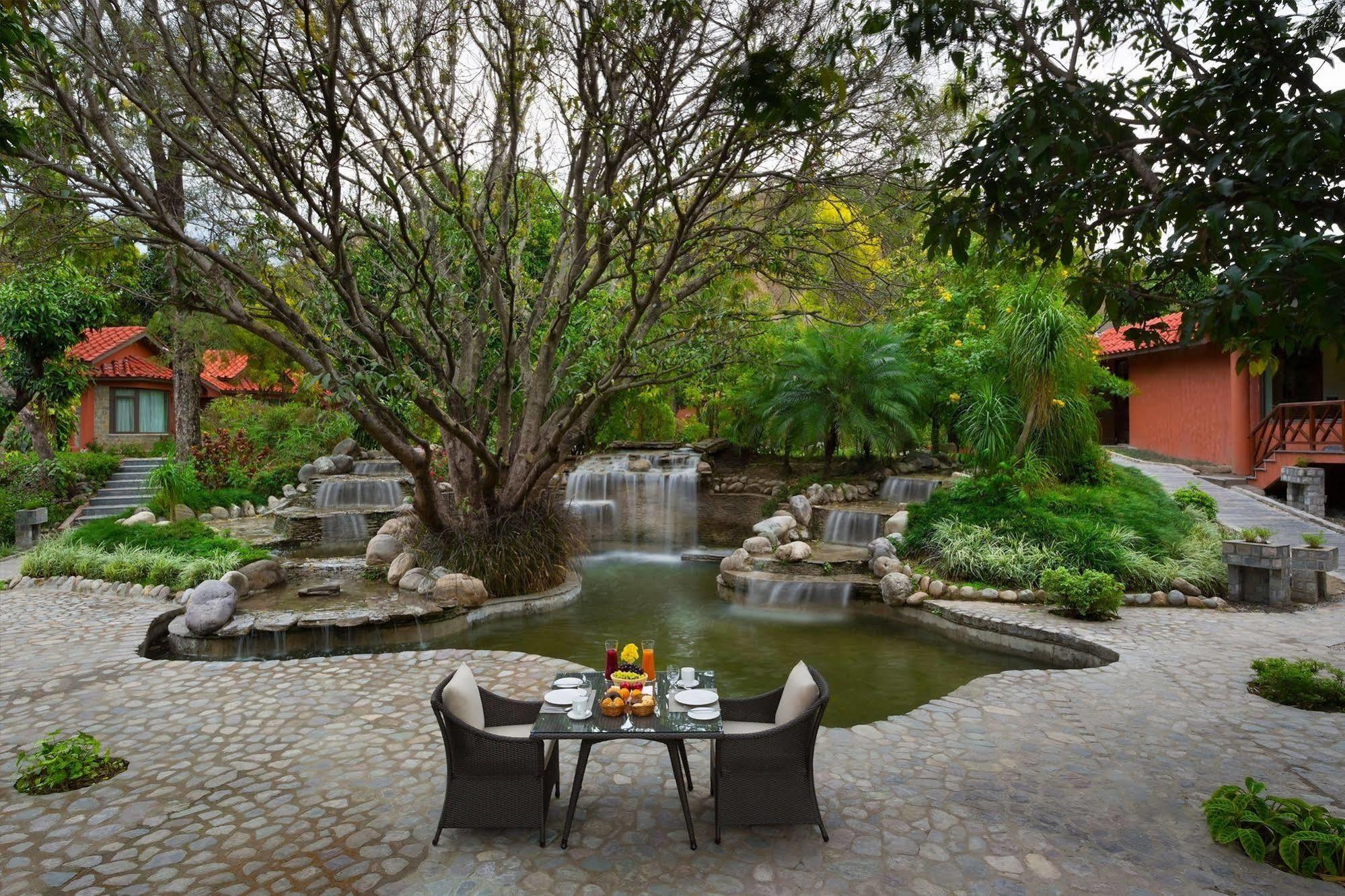 Taj Corbett Resort And Spa Uttarakhand Rāmnagar Eksteriør bilde