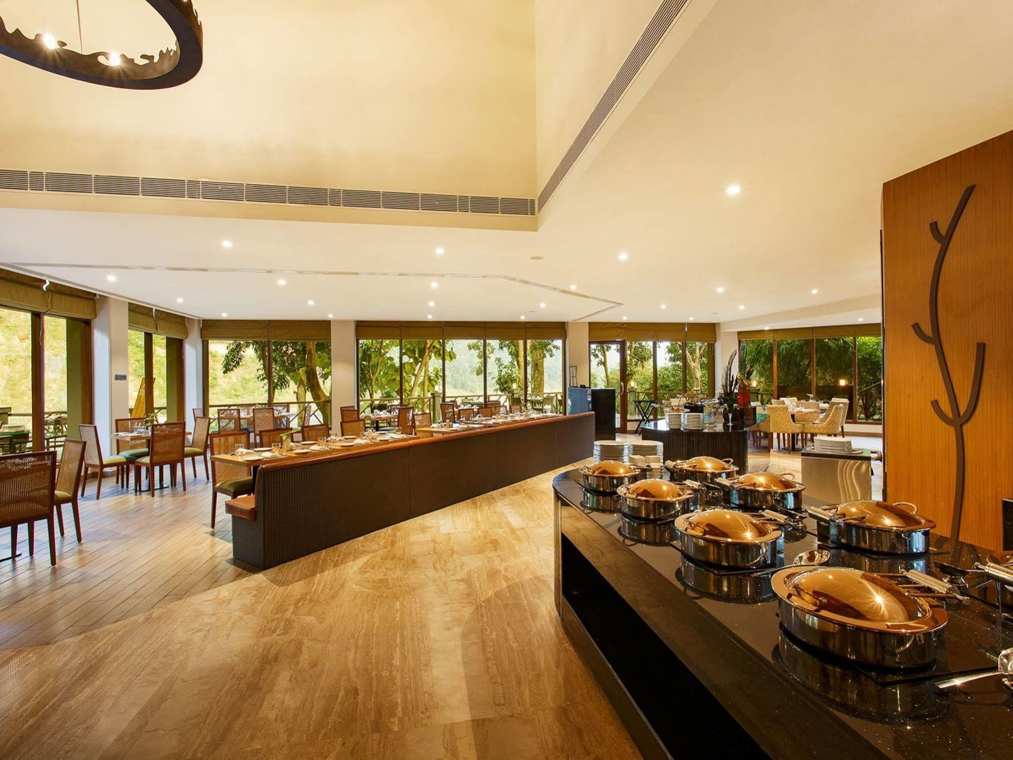 Taj Corbett Resort And Spa Uttarakhand Rāmnagar Eksteriør bilde